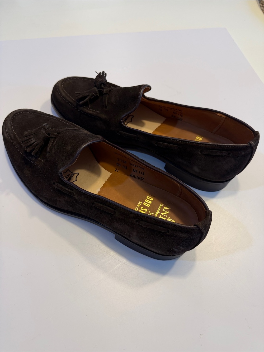 Todd Snyder X Sanders Suede Tassel Loafers - Dark Brown Sz 11.5. Bag3